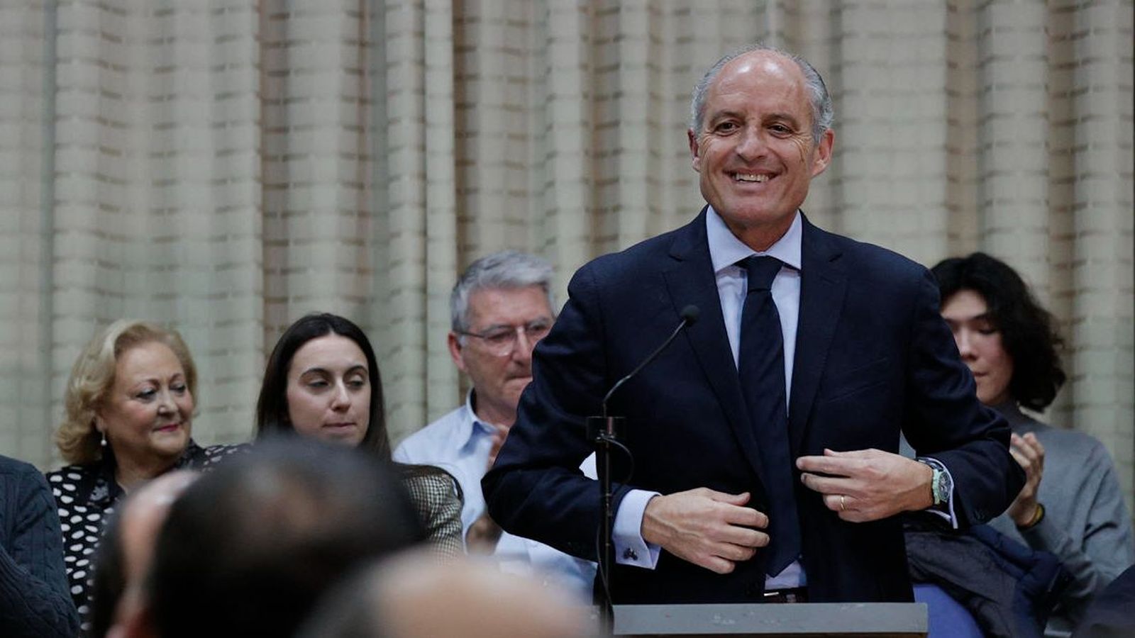 Camps durant el pronunciament d'una conferència el passat 17 de gener