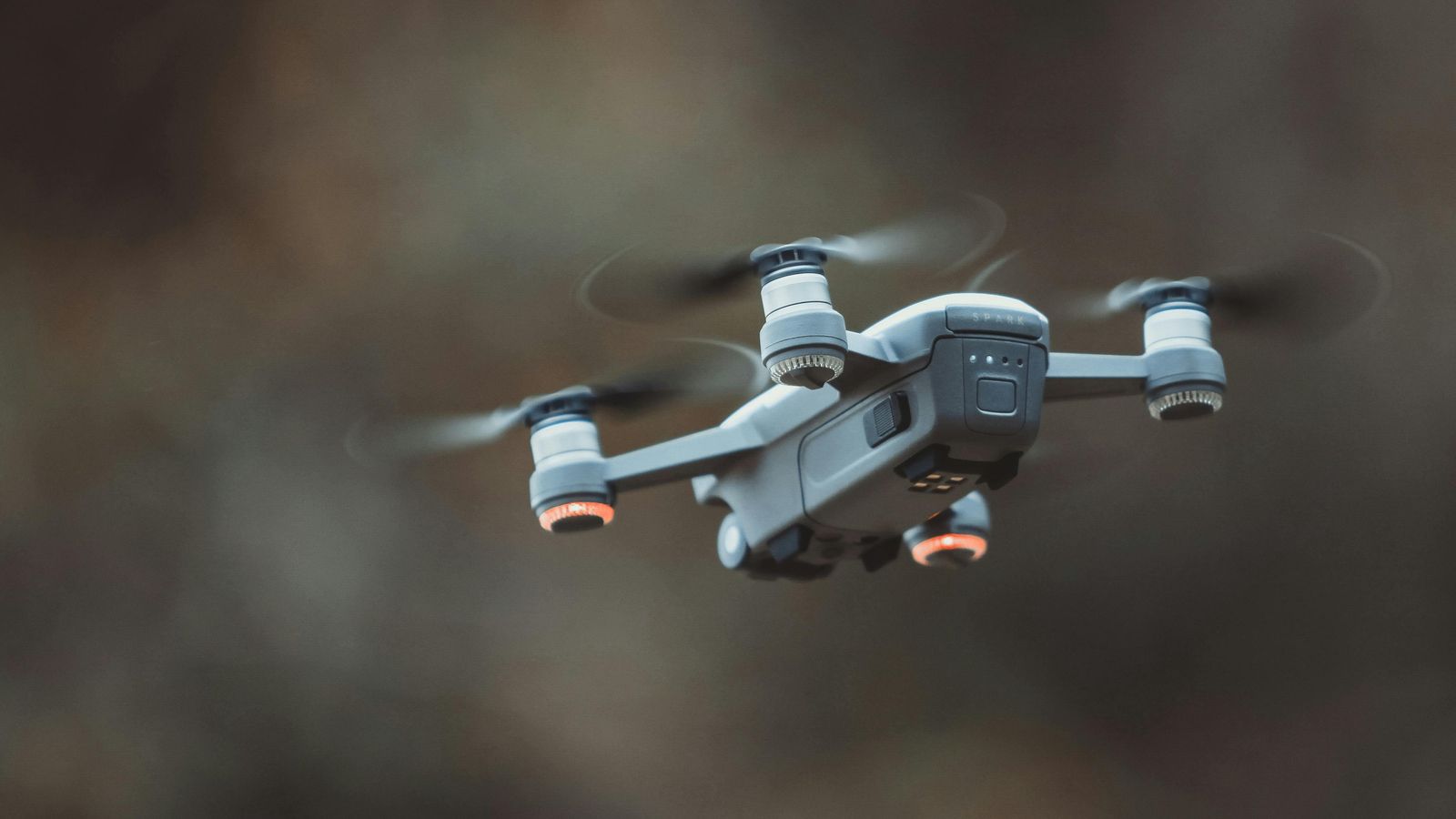 Imatge d'arxiu d'un dron al servei dels equips d'emergència
