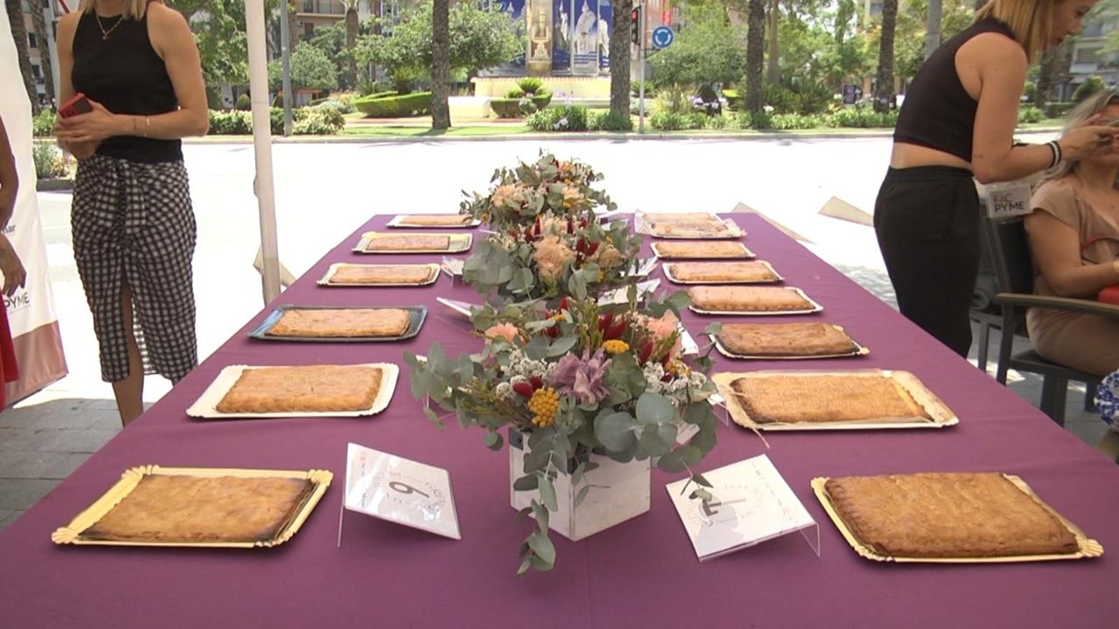 Edició número 22 del concurs de coques de tonyina de Fogueres