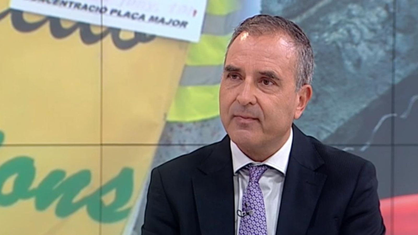 Enrique Devesa en l'informatiu del matí d'À Punt NTC