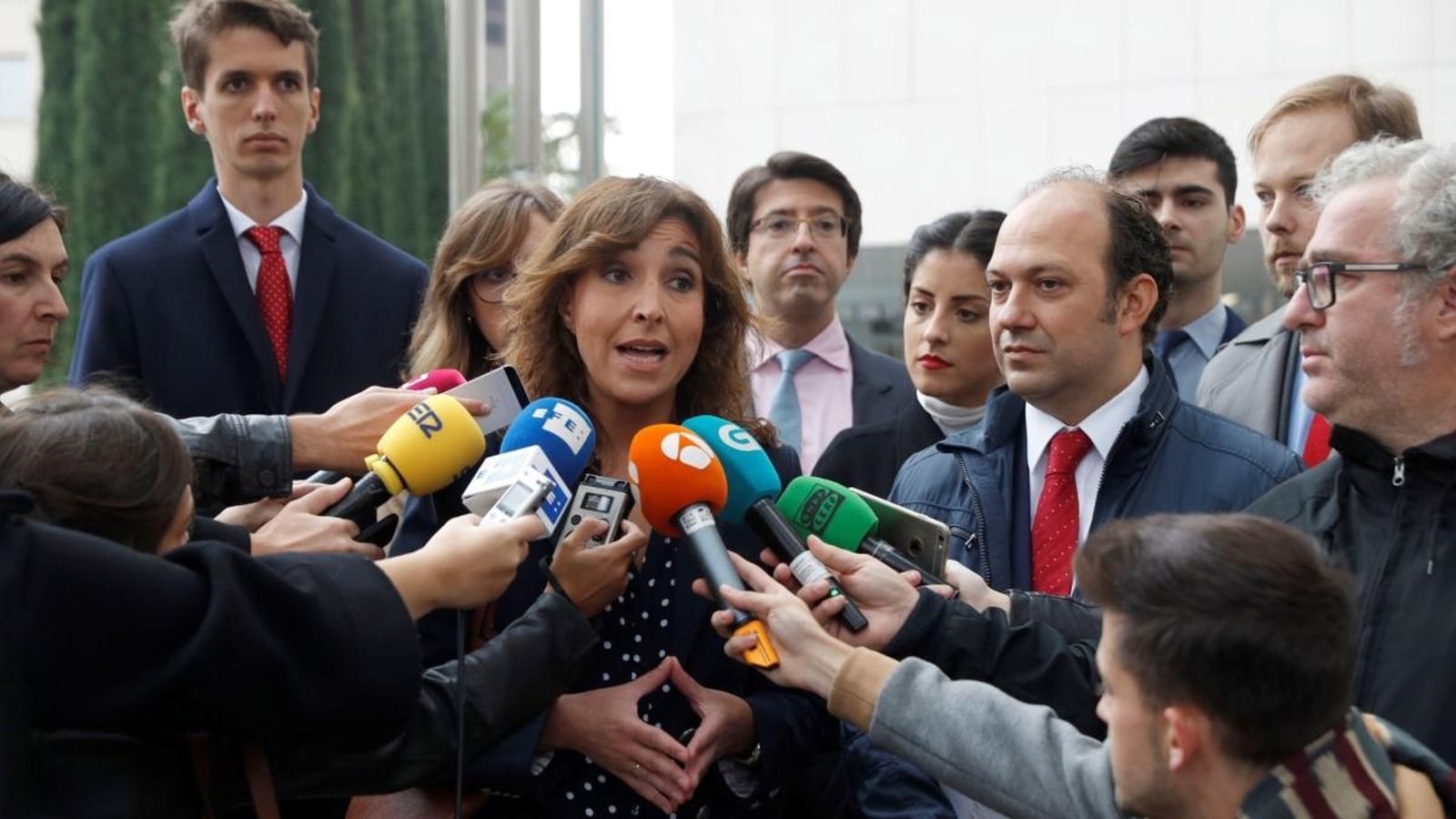 L’OCU manté oberta una campanya en el seu web: www.misdatossonmios.org