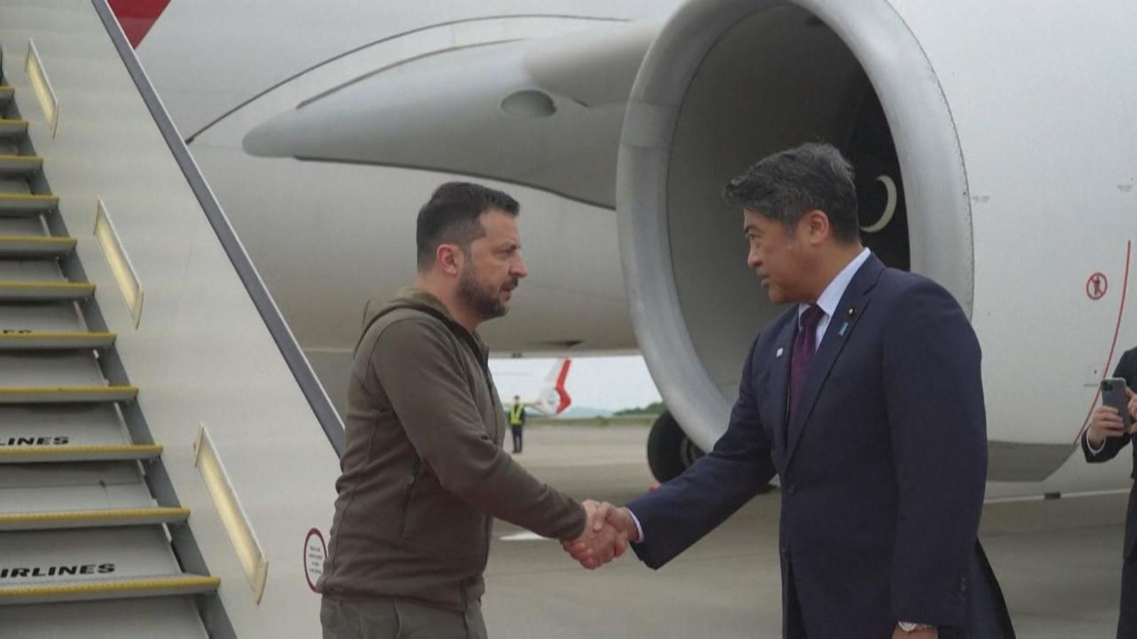 Zelenski ha arribat a l'aeroport d'Hiroshima, al Japó, aquest dissabte
