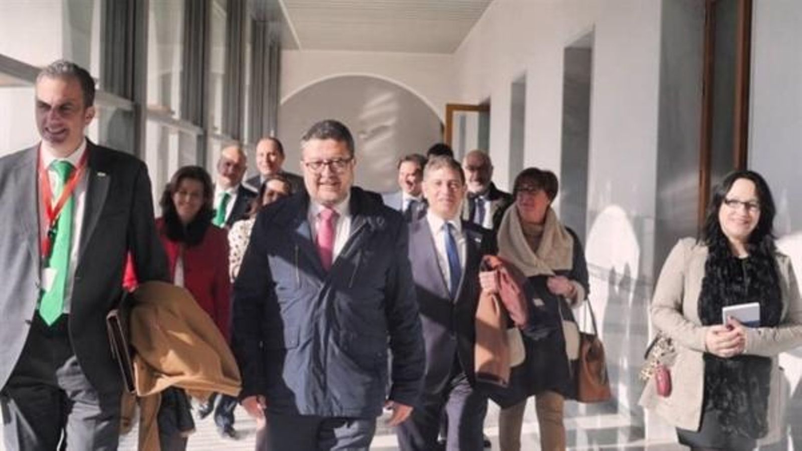 Francisco Serrano, líder de Vox a Andalusia, junt amb altres diputats