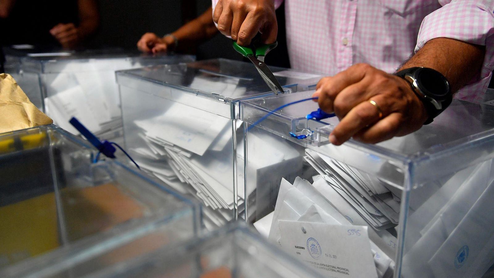 Recompte de vots de l'estranger dels darrers comicis generals