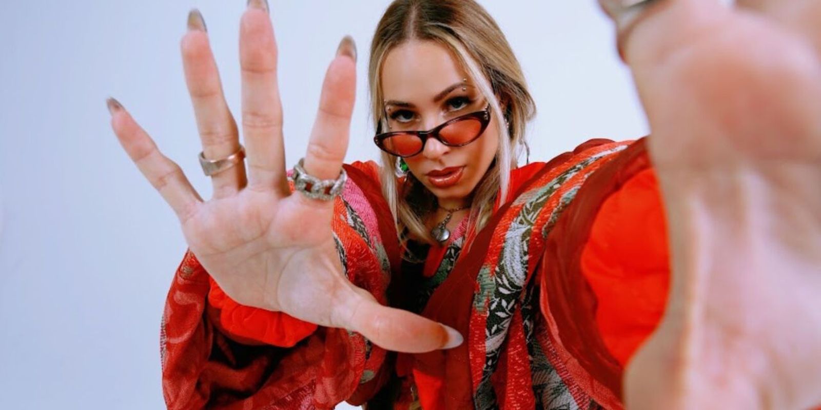 05.04.2023 | Laura West