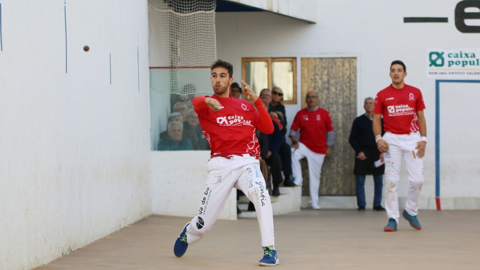 La parella jugarà la final el diumenge 24 de novembre contra el trio de Pablo de Sella, Bueno i Guillermo.