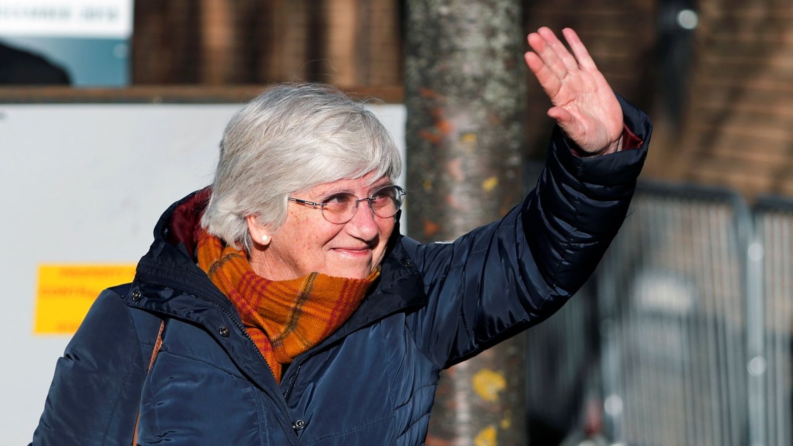 L'exconsellera d'Educació de la Generalitat de Catalunya, Clara Ponsatí, arriba a la comissaria d'Edimburg
