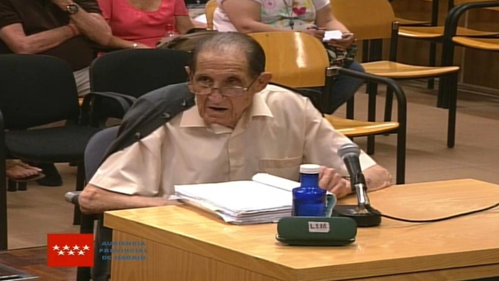 El doctor Vela, durant una de les compareixences al juí