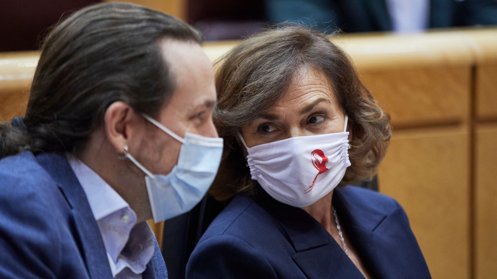 Pablo Iglesias i Carmen Calvo en el Congrés dels Diputats