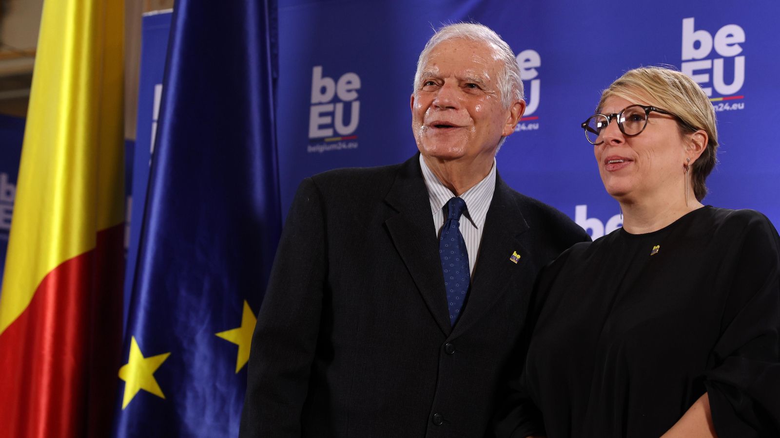 L'alt representant de la Unió Europea per a Afers Estrangers, Josep Borrell, a Brussel·les amb la ministra de cooperació belga, Caroline Gennez