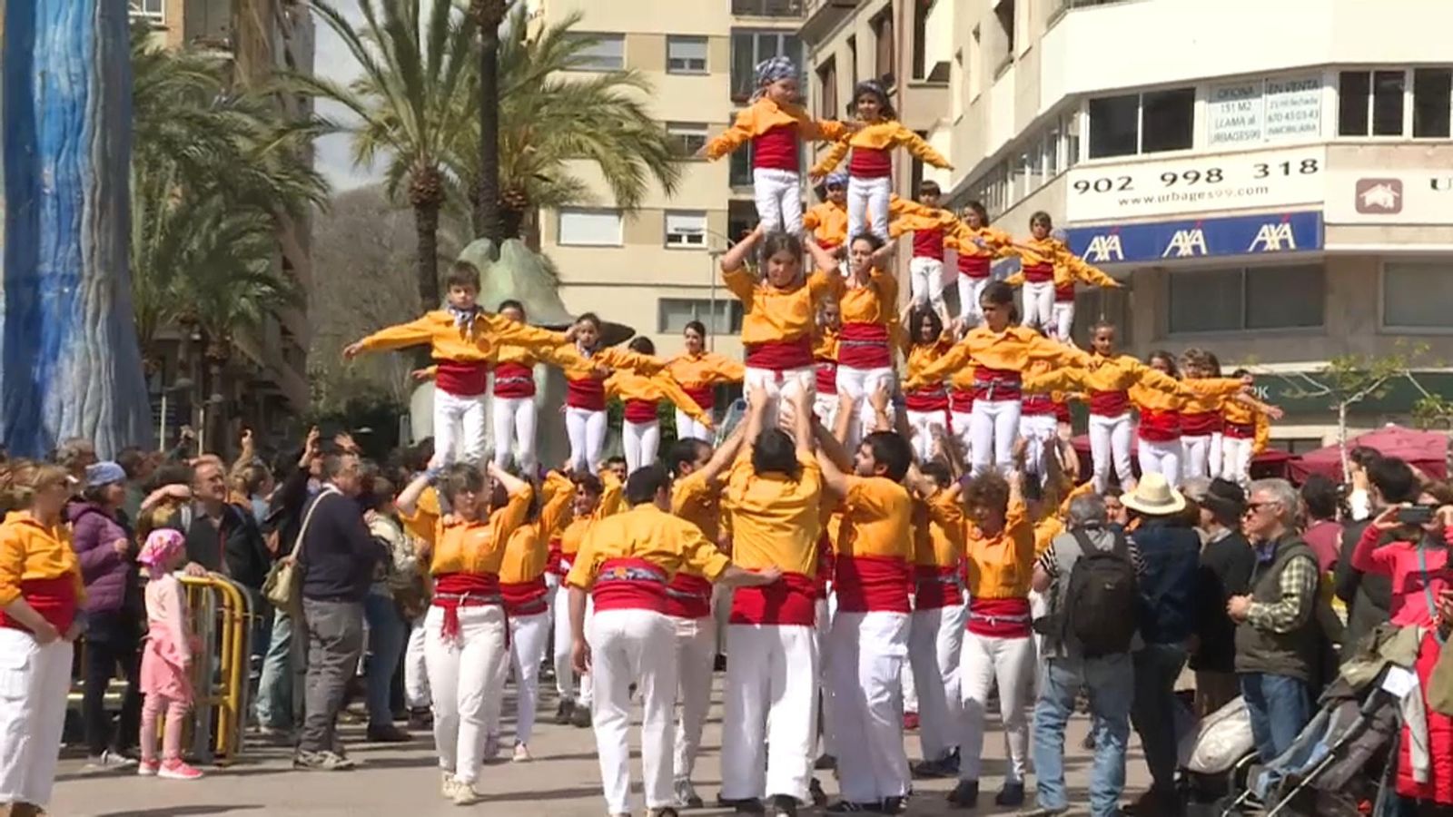 VÍDEO | Castelló s’ompli de castells humans en la Trobada de Muixerangues
