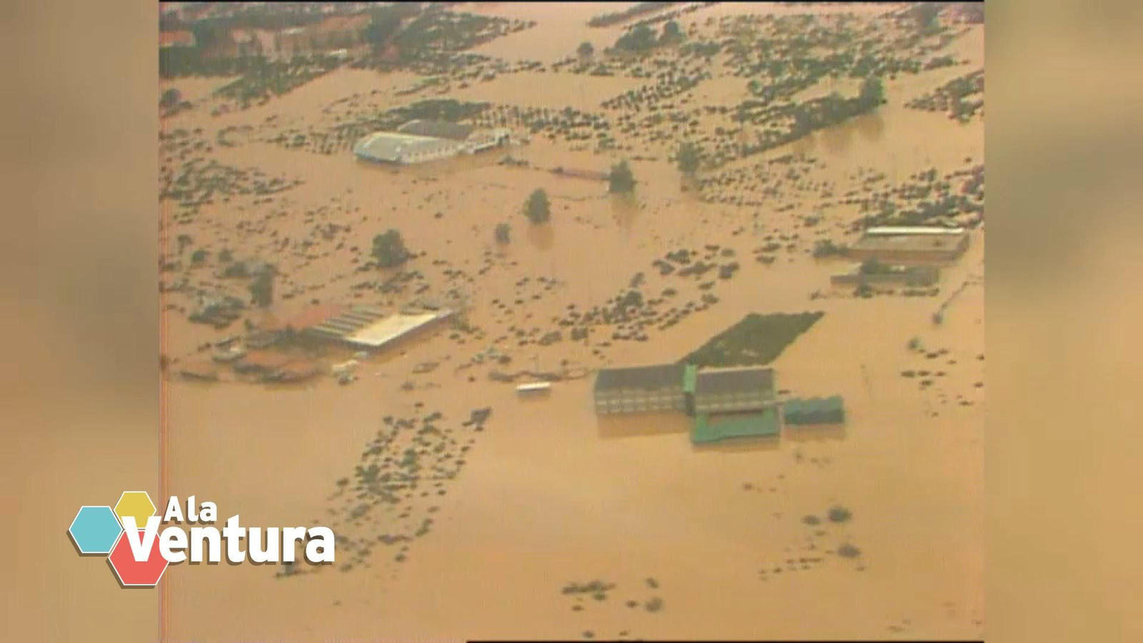 L'aigua va inundar més de 20 pobles de la comarca de la Ribera, deixant nombrosos danys materials i diverses víctimes mortals.
