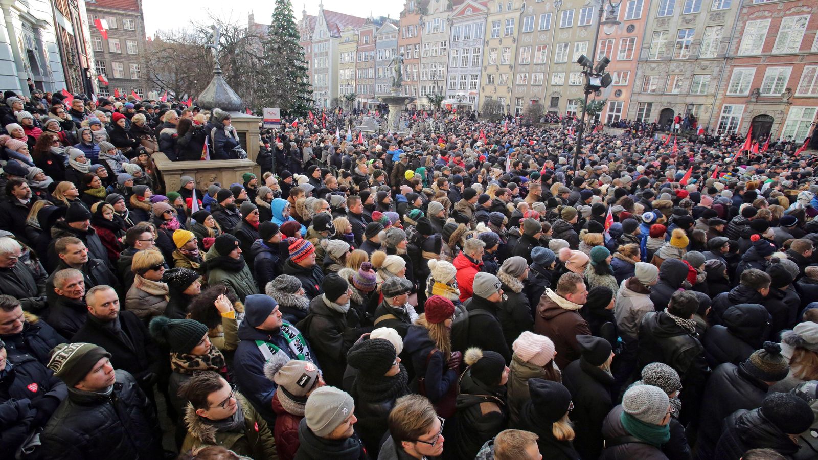 Multitudinari funeral a Gdansk