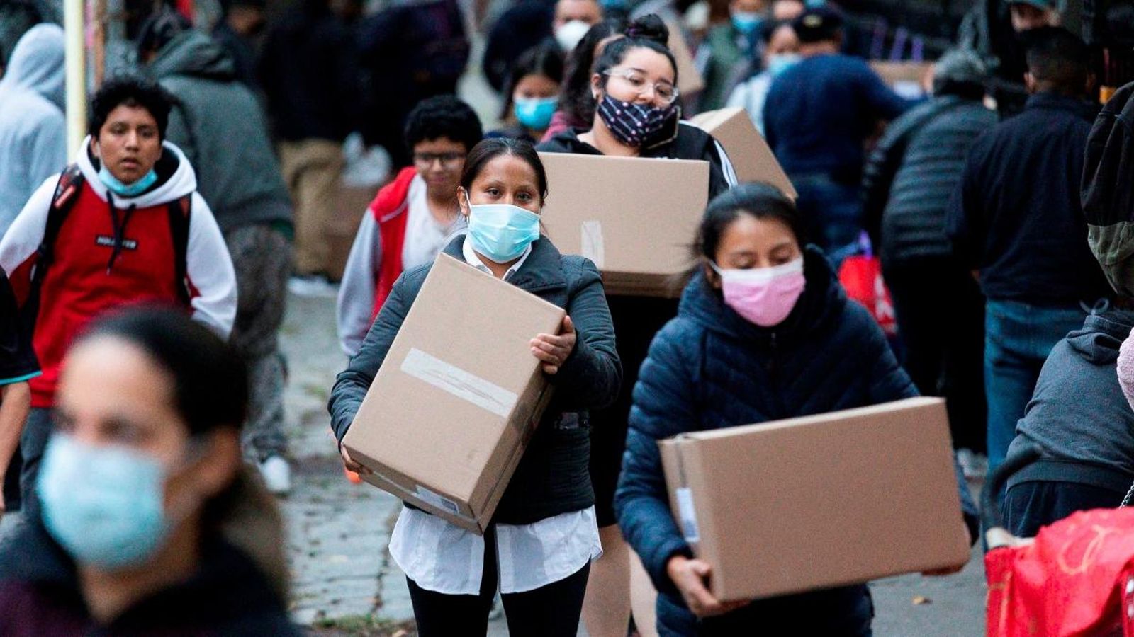 Les "cues de la fam" a Califòrnia, als Estats Units