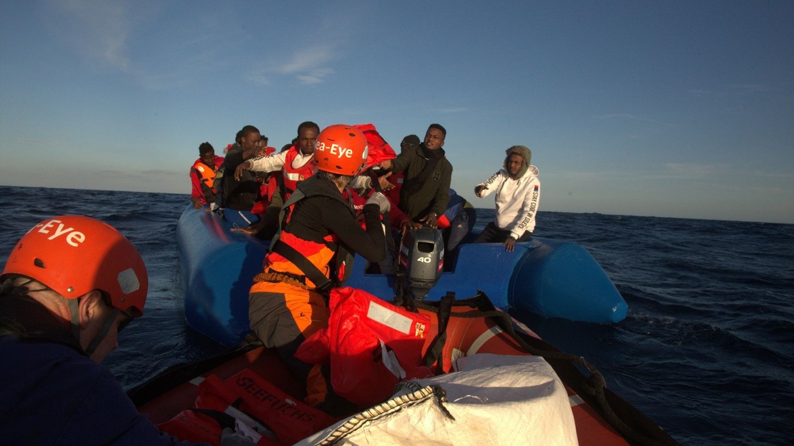 Rescat del vaixell Alan Kurdi, de l'ONG alemanya Sea Eye