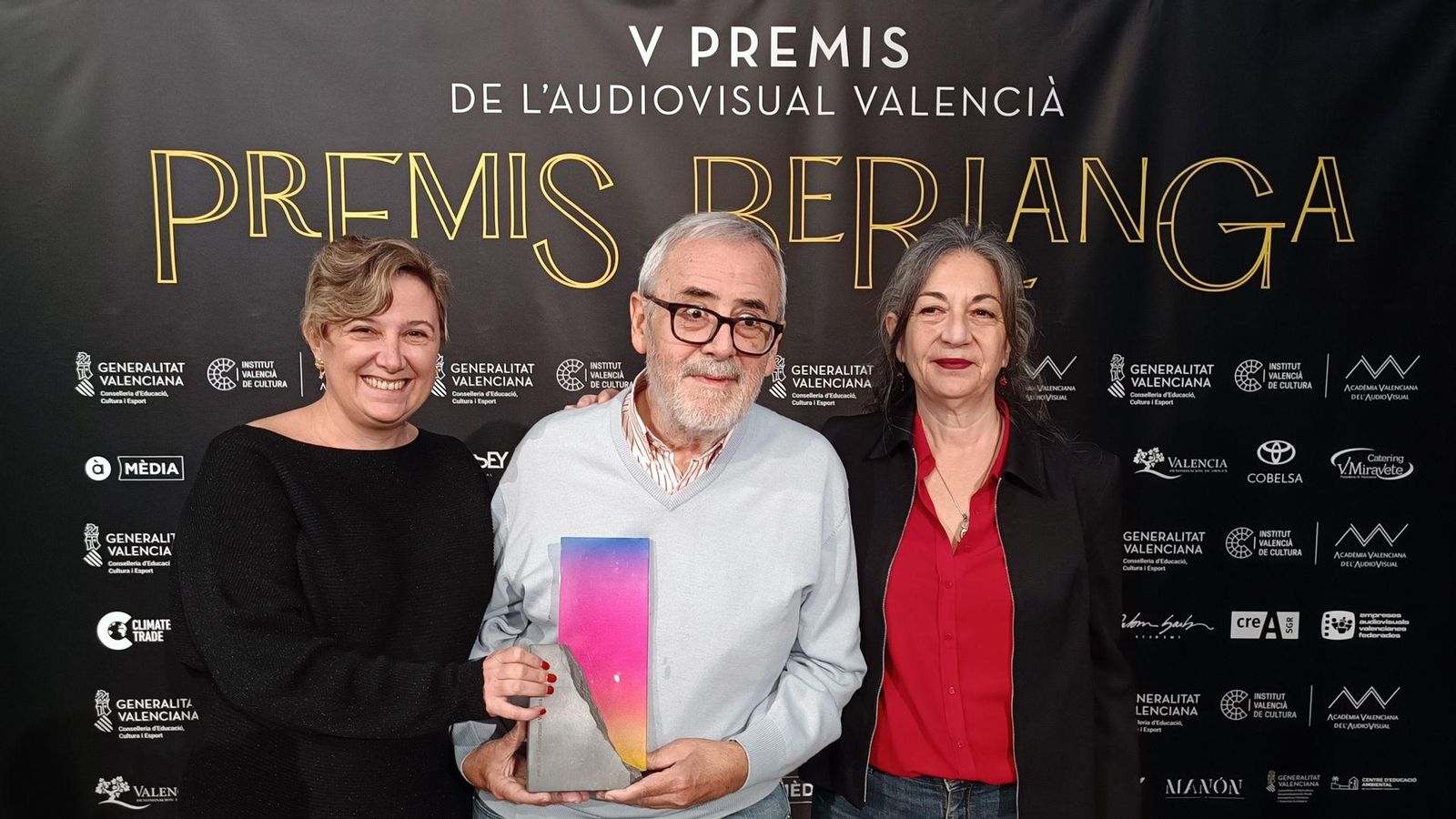 Entrega a Antonio Llorens del premi d’honor de l’Audiovisual Valencià dels V Premis Berlanga