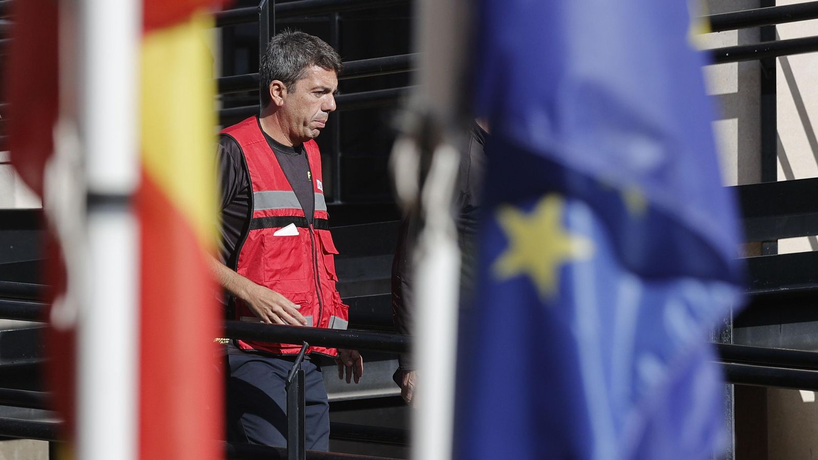 El president de la Generalitat, Carlos Mazón, en el CECOPI este dissabte