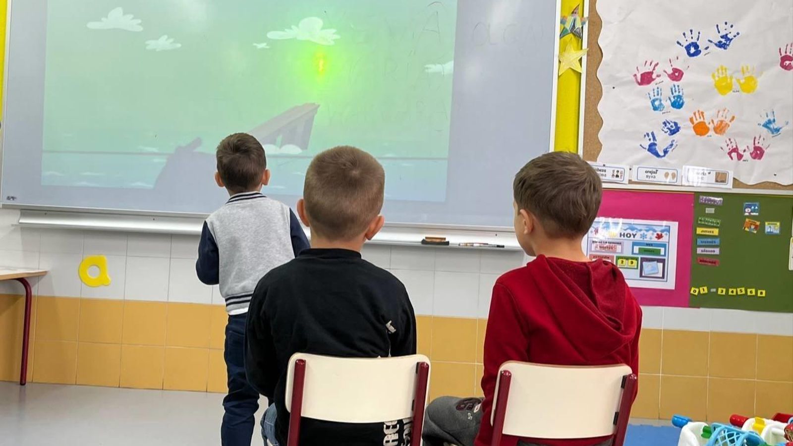 Estudiants del CEIP La nostra Senyora del Rosari de Torrevella