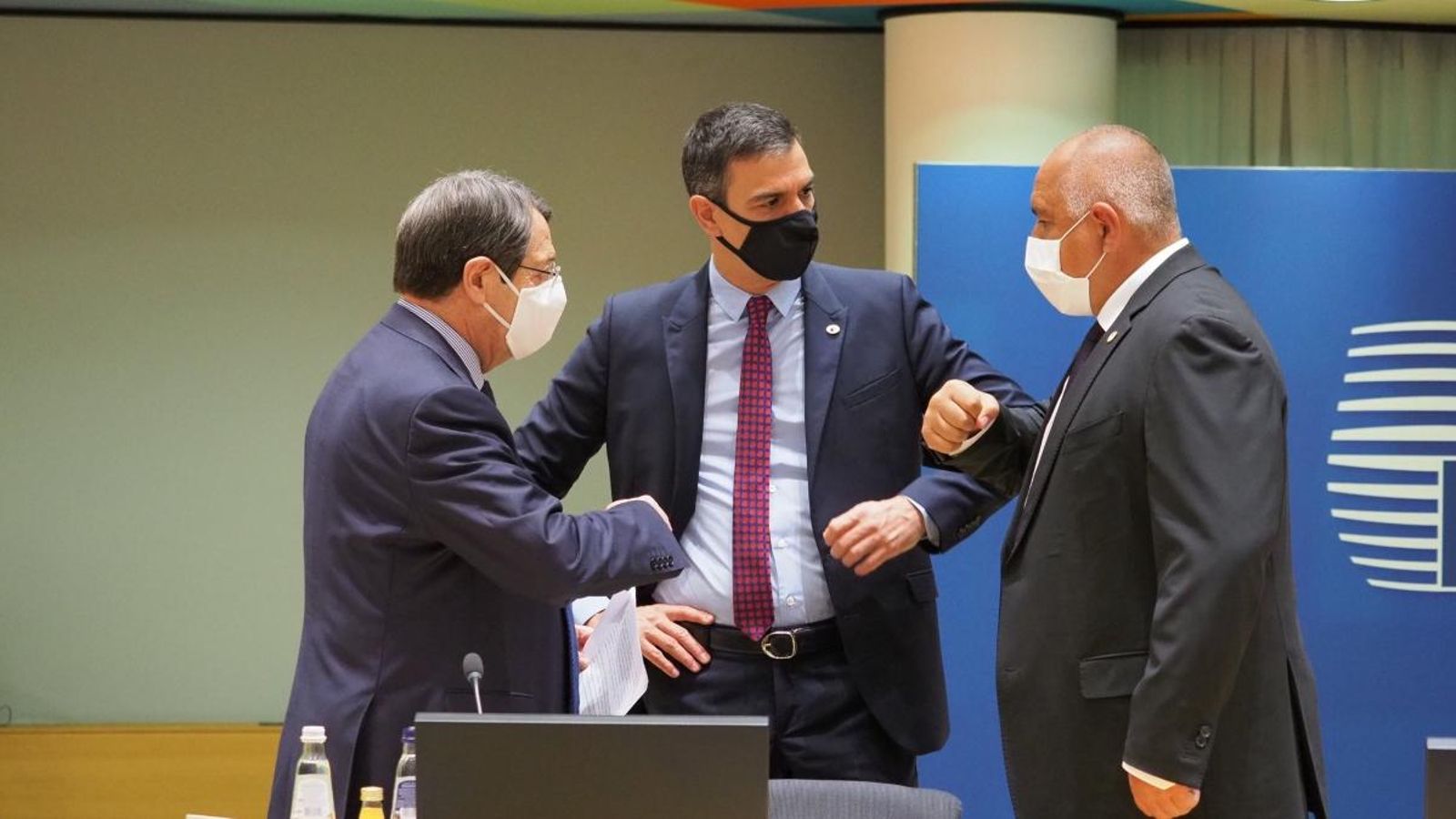 El president del govern, Pedro Sánchez, amb el president xipriota, Nicos Anastasiades i el primer ministre búlgar, Boiko Borisov