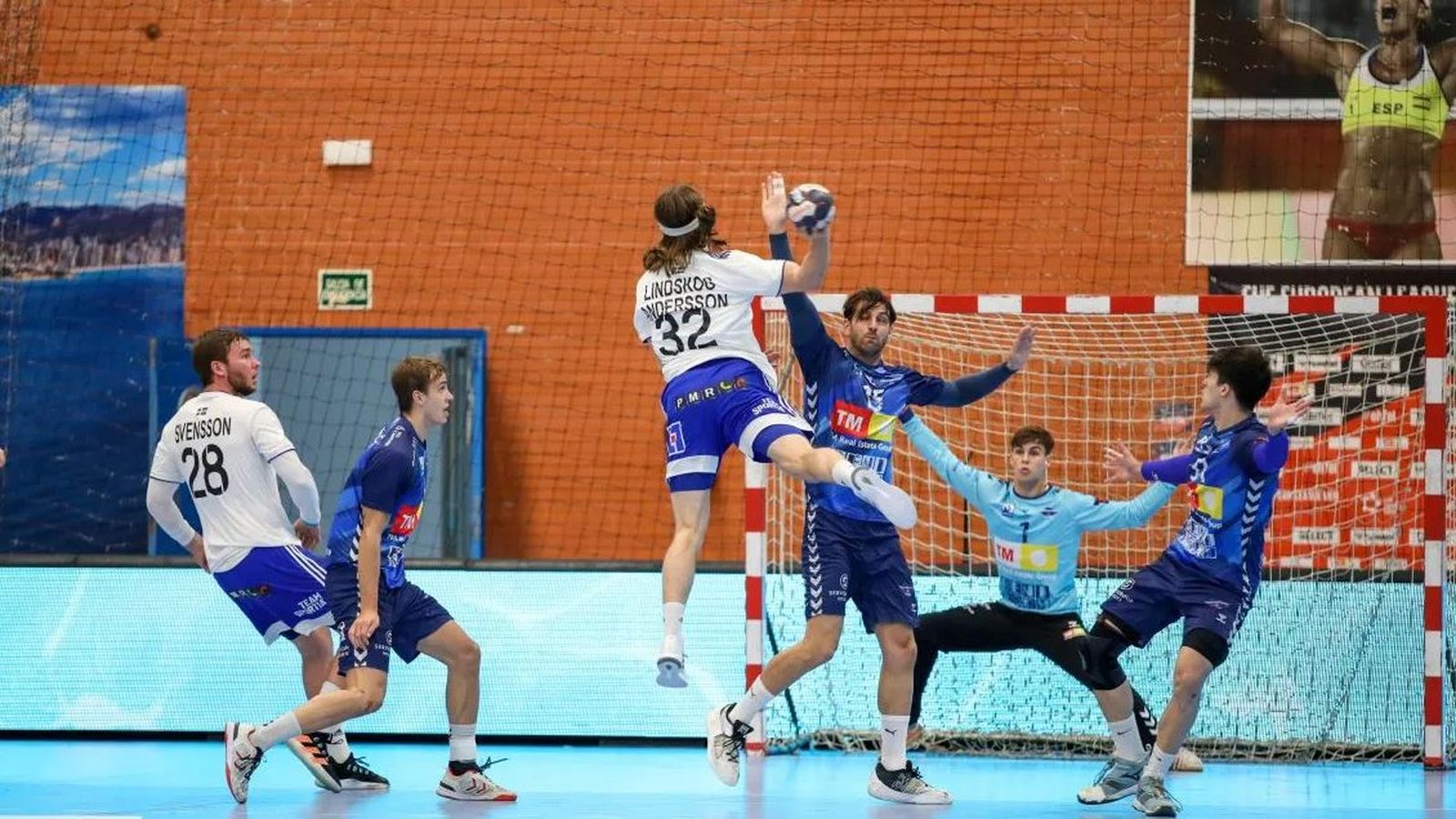 Imatge del partit d'anada entre el BM Benidorm i l'Ystads