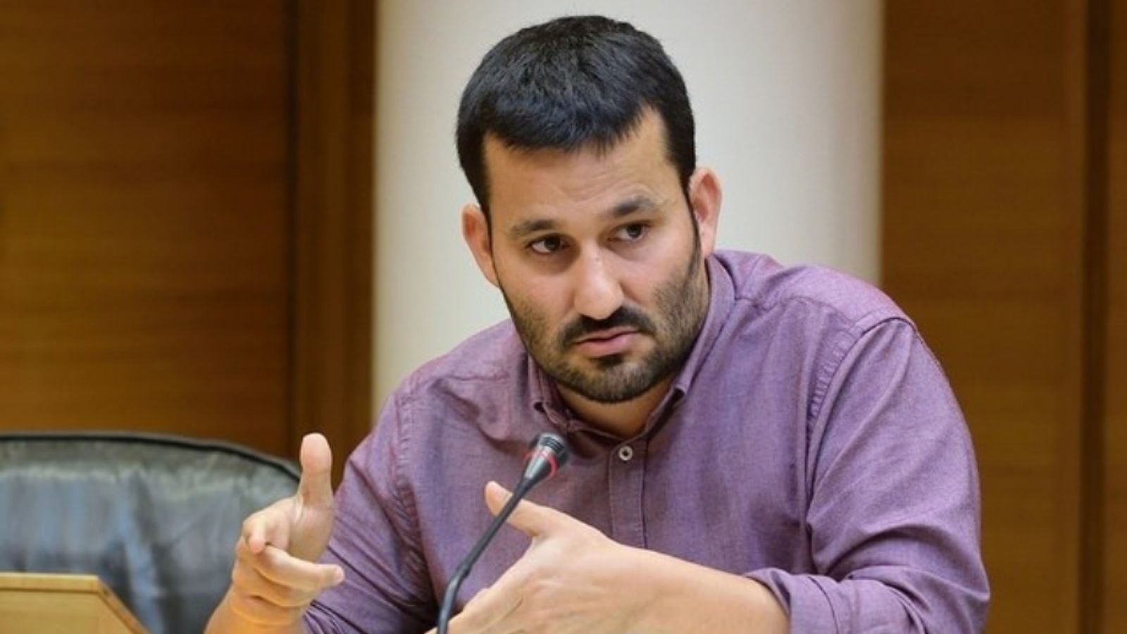 La Generalitat rectifica i permet que els professors interins sense capacitació en valencià puguen treballar a les aules