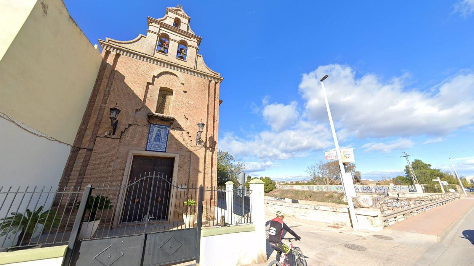 Així es veia abans l'ermita danyada per la tempesta