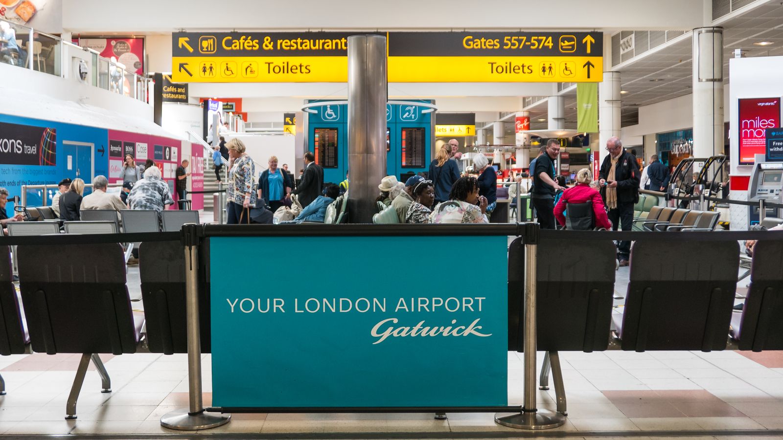 Imatge d'arxiu de l'aeroport londinense de Gatwick, on va arribar la jove valenciana dilluns, en una imatge d'arxiu