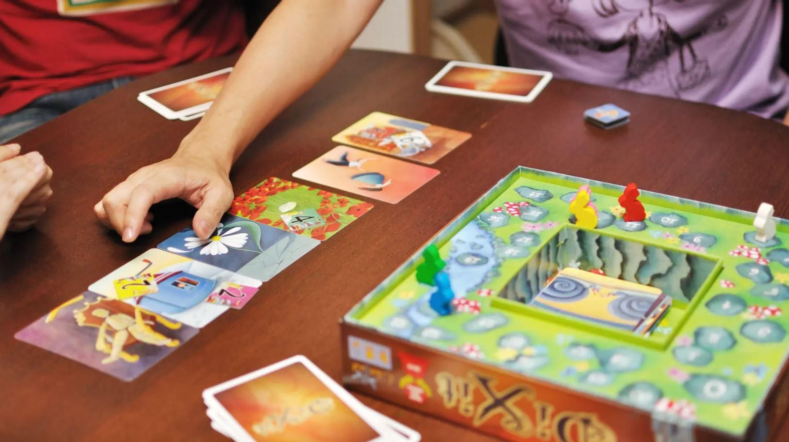 Dixit, un joc ideal per a fer volar la imaginació