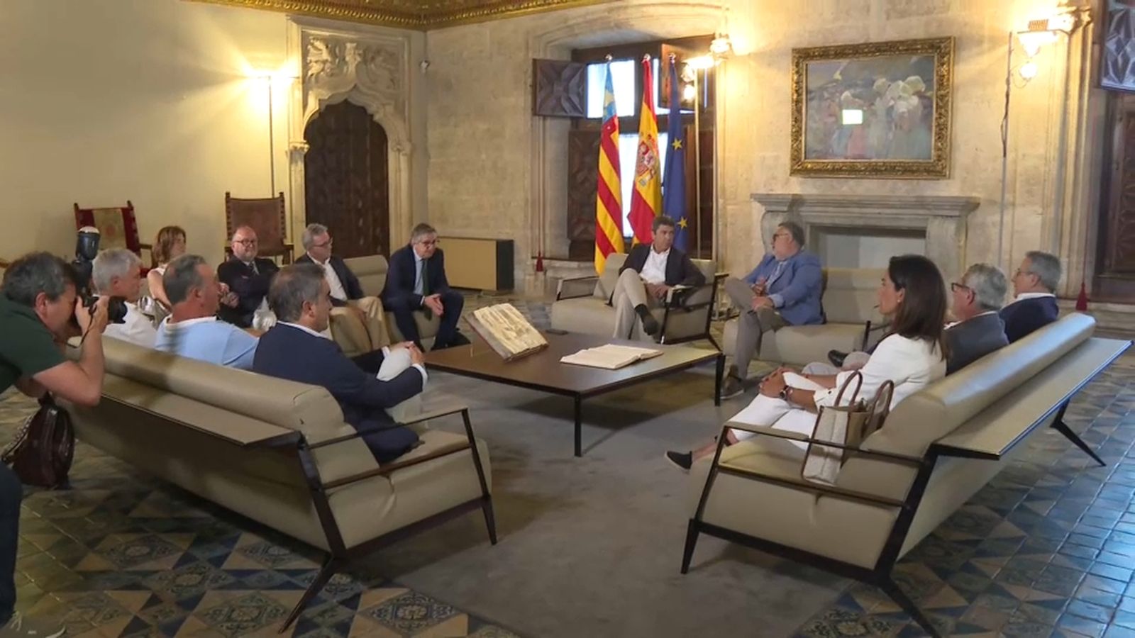 Carlos Mazón rep la Confederació de Cooperatives de la Comunitat Valenciana