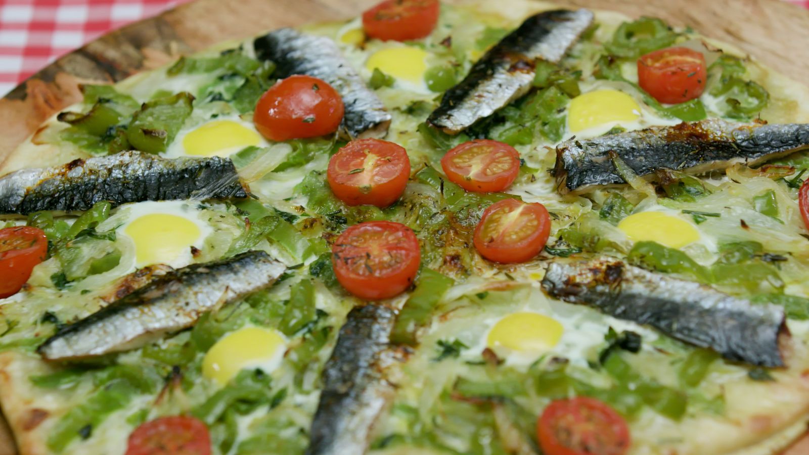 Pizza de sardina fresca