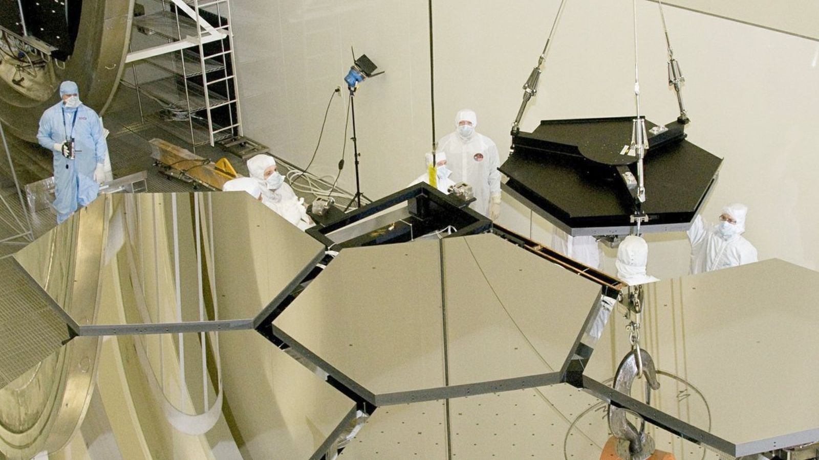 Un grup d'investigadors treballa en el projecte d'un telescopi