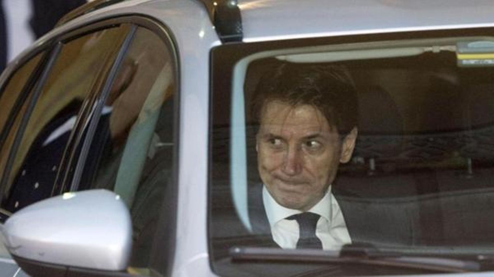 Conte abandona el Quirinal després de reunir-se amb el president italià, Sergio Mattarella