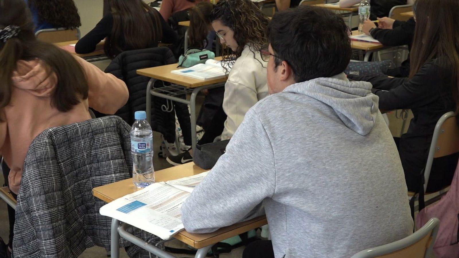 Els principals sindicats acullen amb satisfacció l'acord però demanen l'augment de les plantilles de professorat