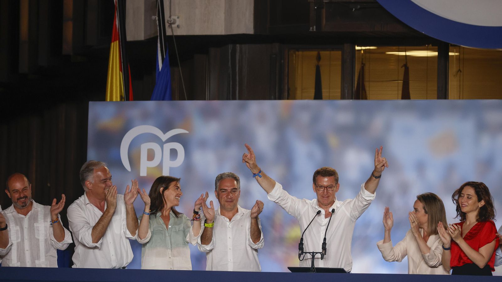 Alberto Núñez Feijóo, líder del PP, celebra els resultats del 23J a la seu madrilenya de Génova 13