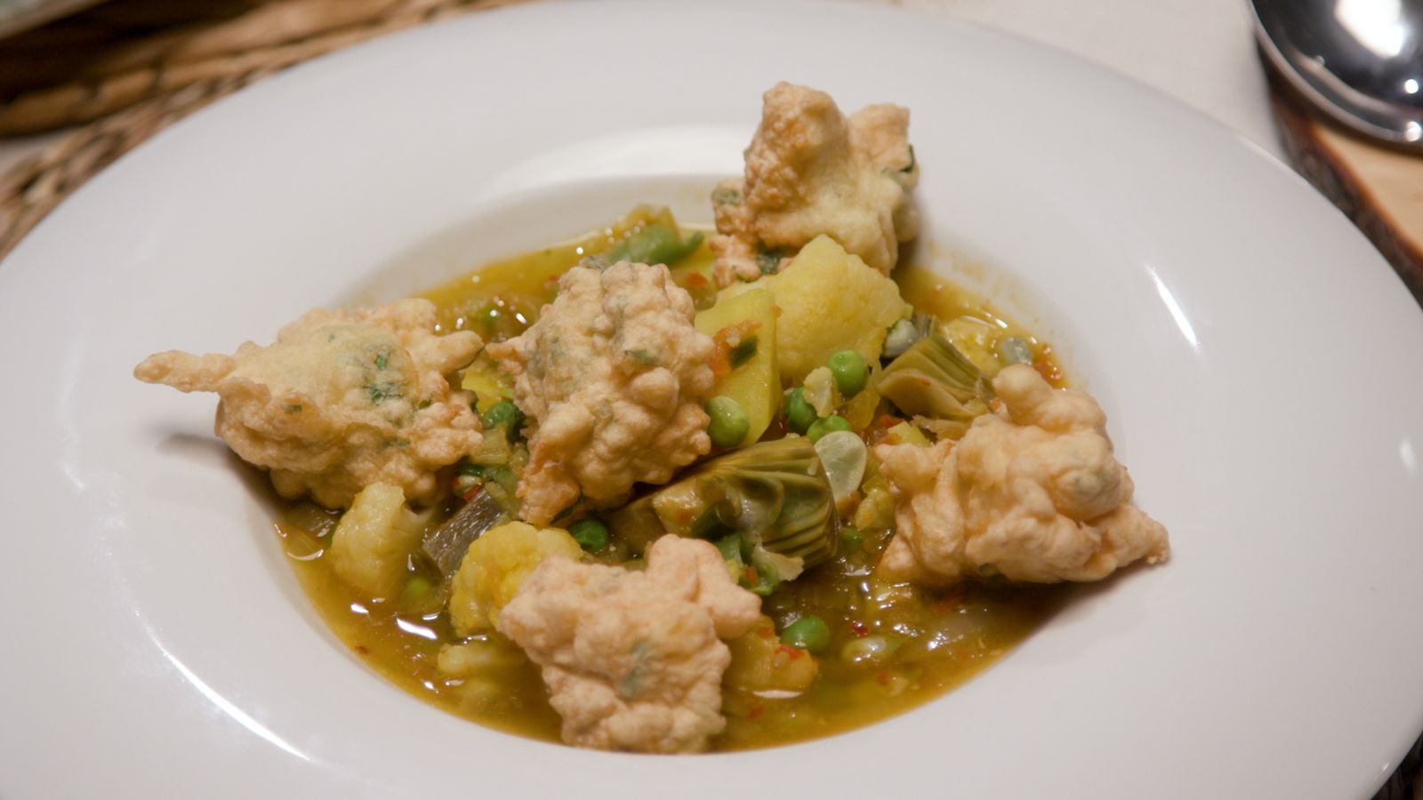 Guisat d’encarnelles amb tabellacos