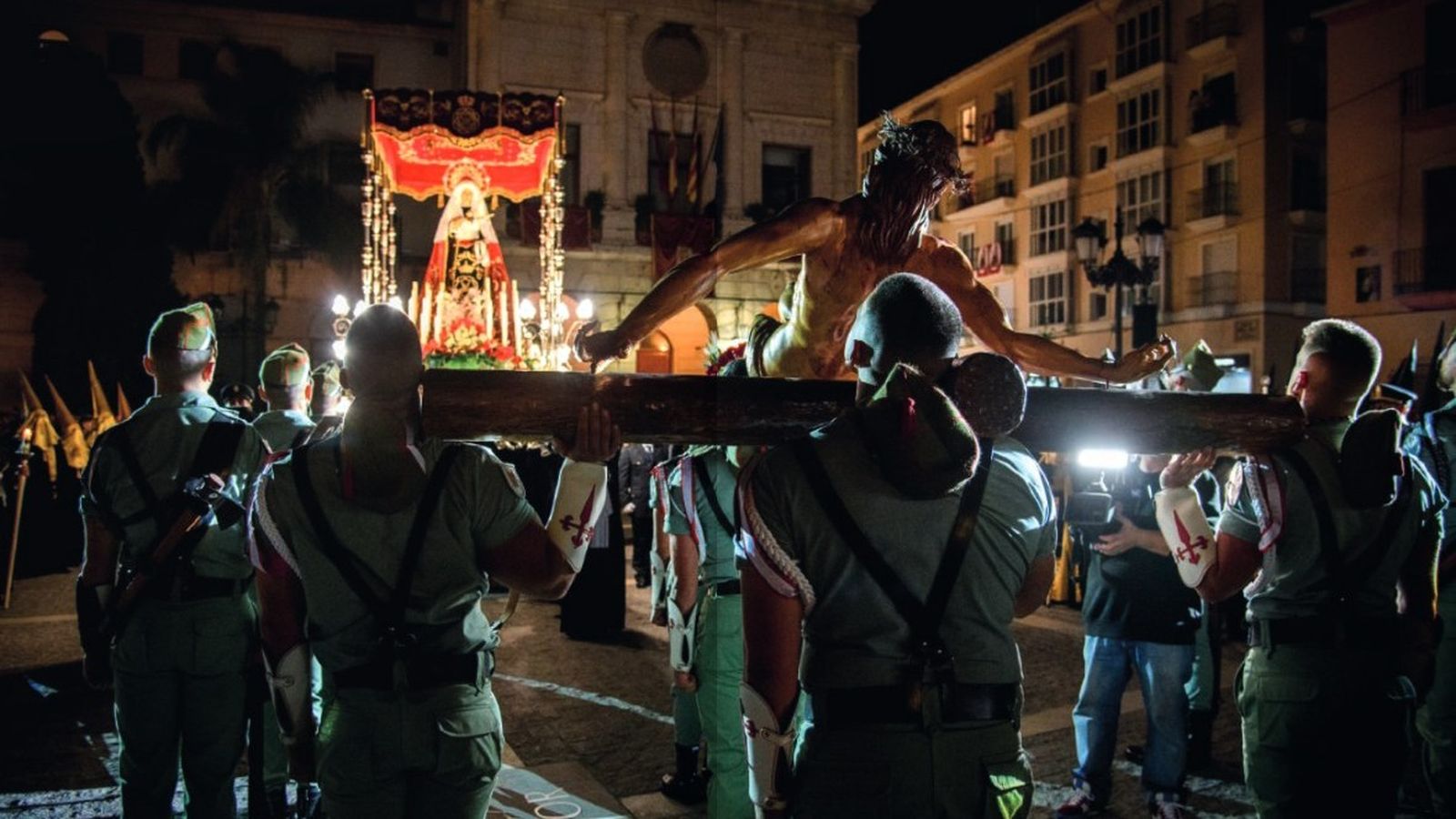 'Les últimes mirades' de la Setmana Santa de Gandia
