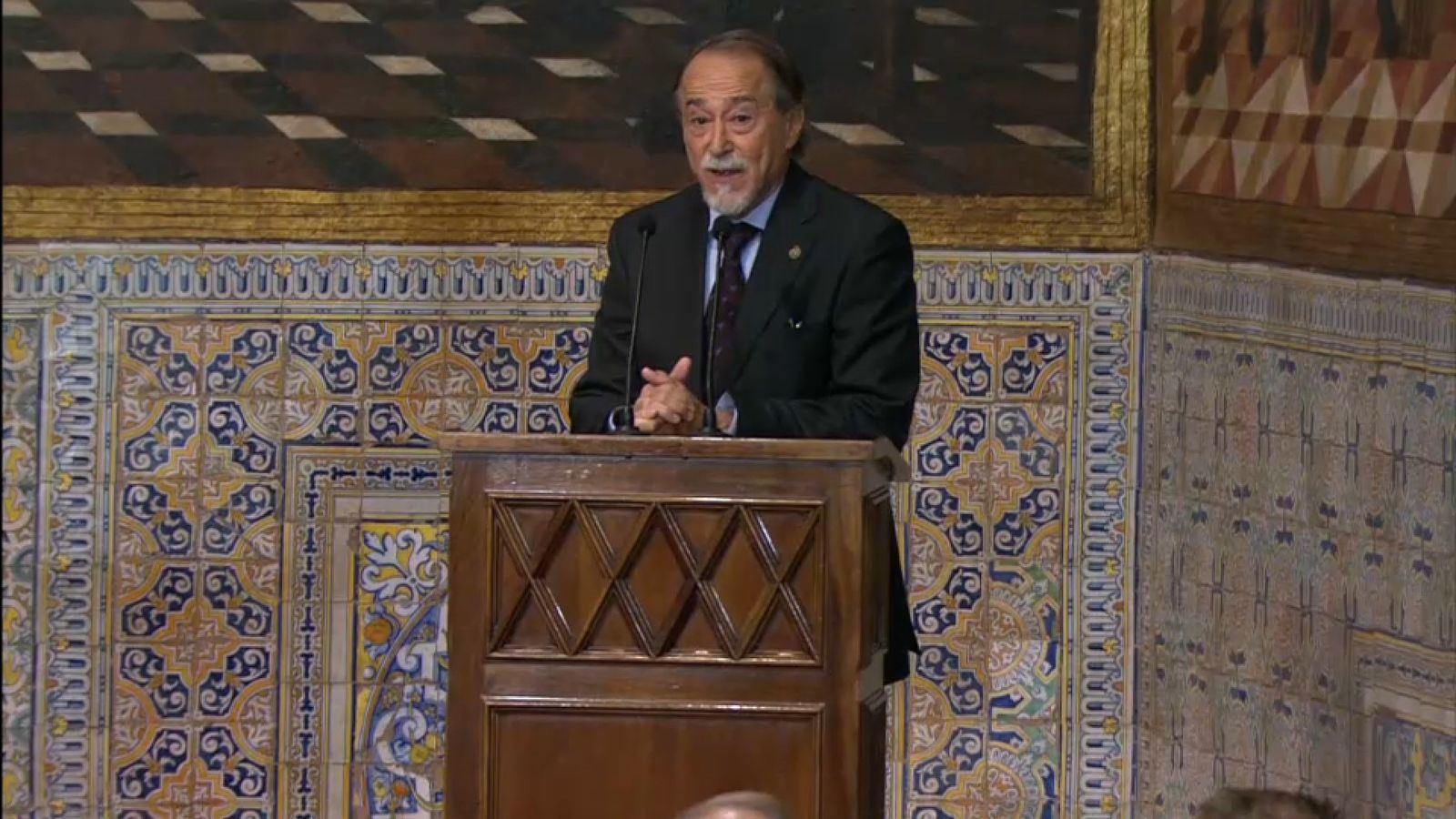 Esplá, este divendres al Palau de la Generalitat