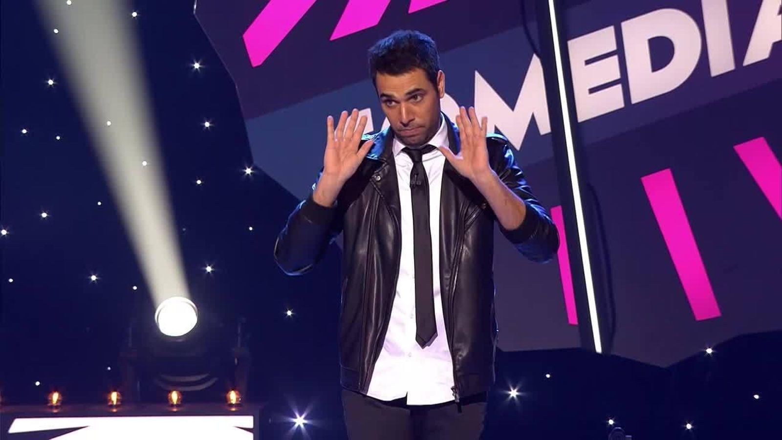 01.01.2020 | Comediants Especial Cap d\'Any: Carlos Amador