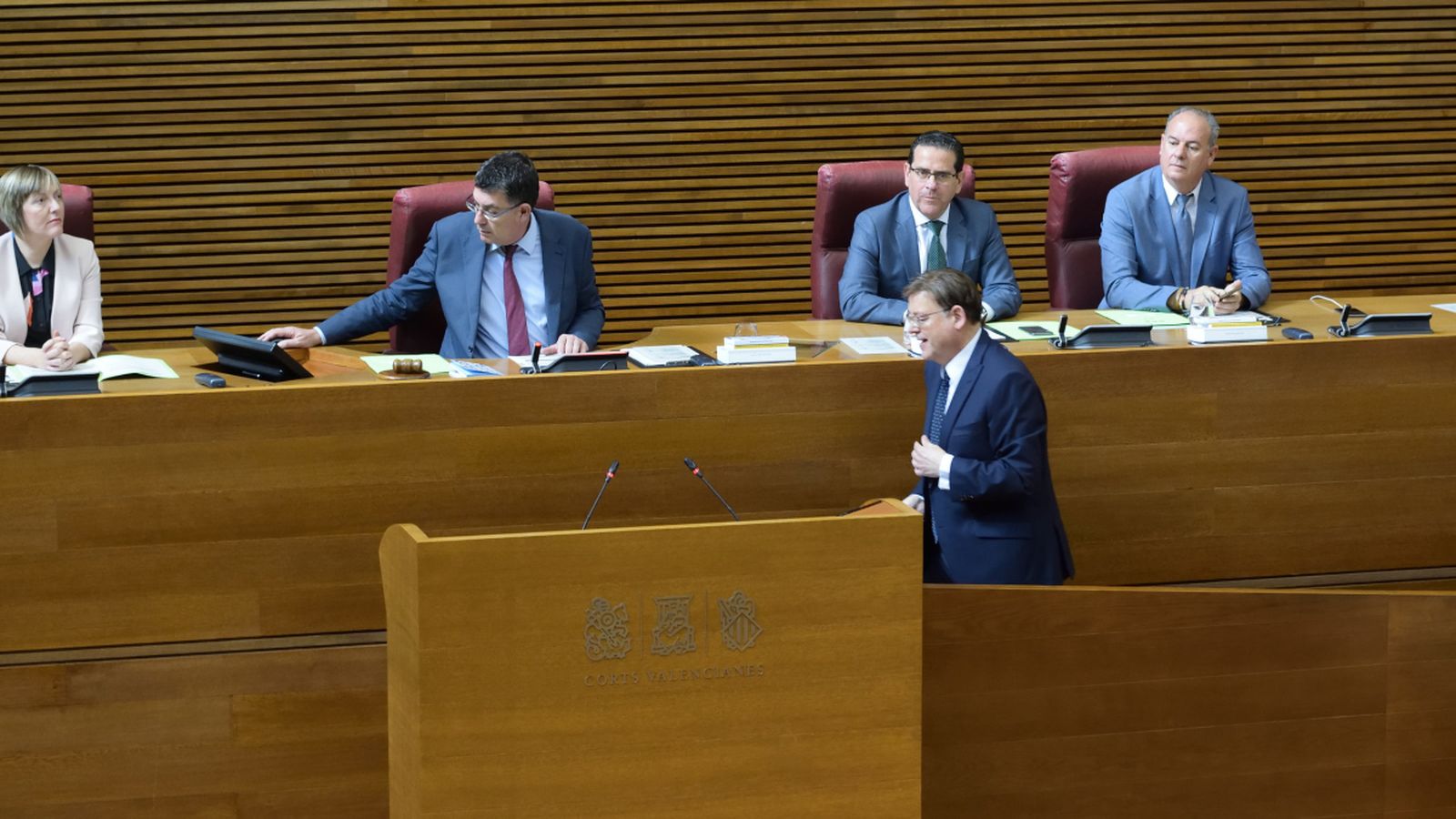 El president de les Corts Enric Morera durant el debat d'investidura d'aquest dimecres