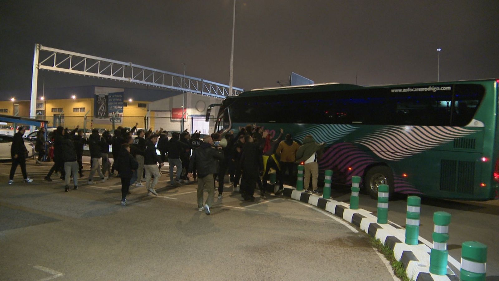 L'afició perd la paciència