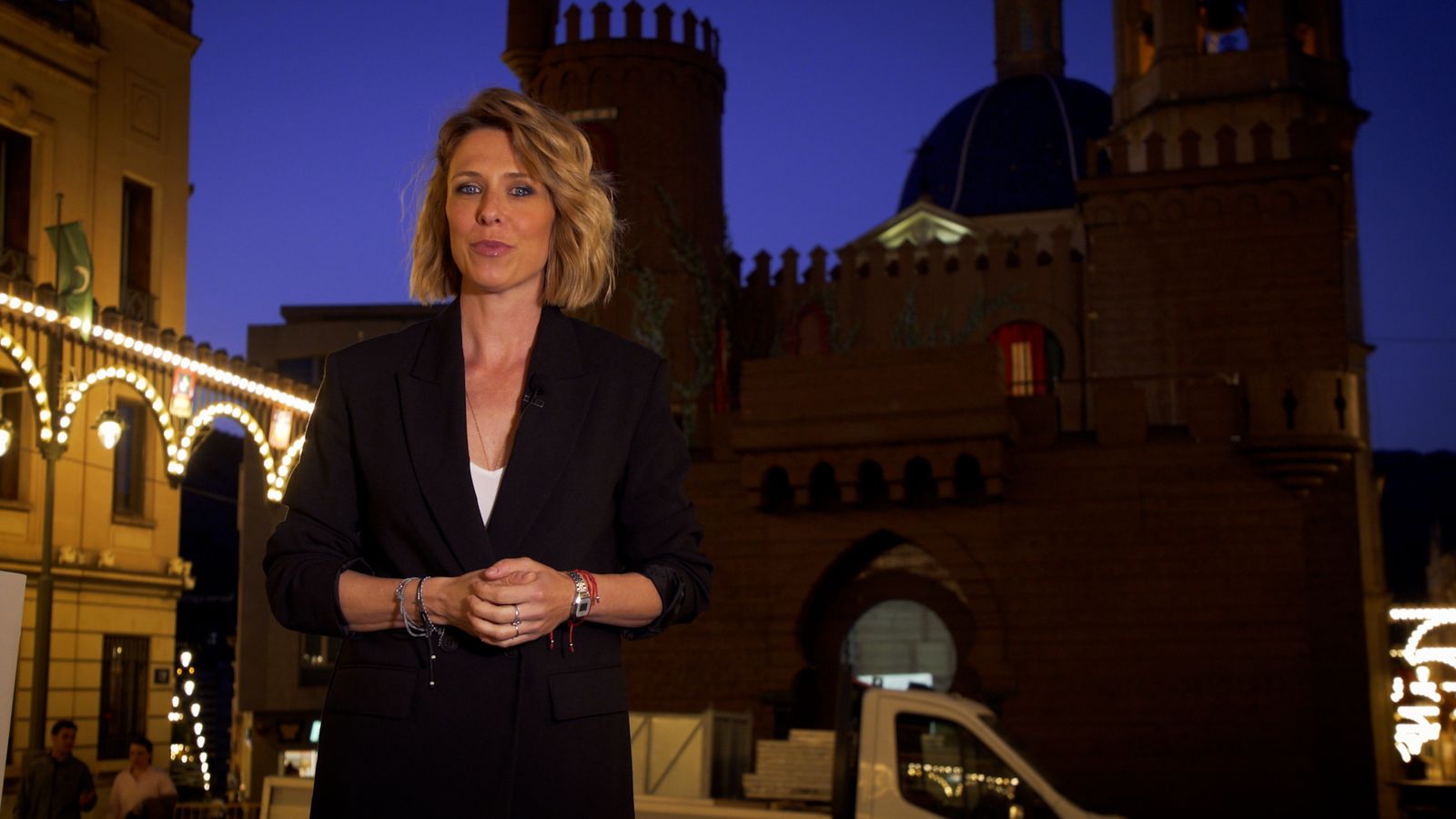 Jose Saez visita els Moros i Cristians d'Alcoi