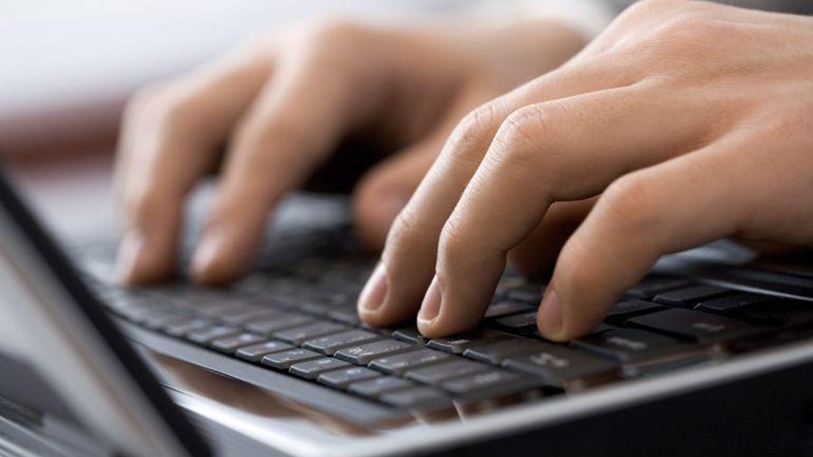 La Fiscalia de Castelló investiga la venda de clorit de sodi en internet