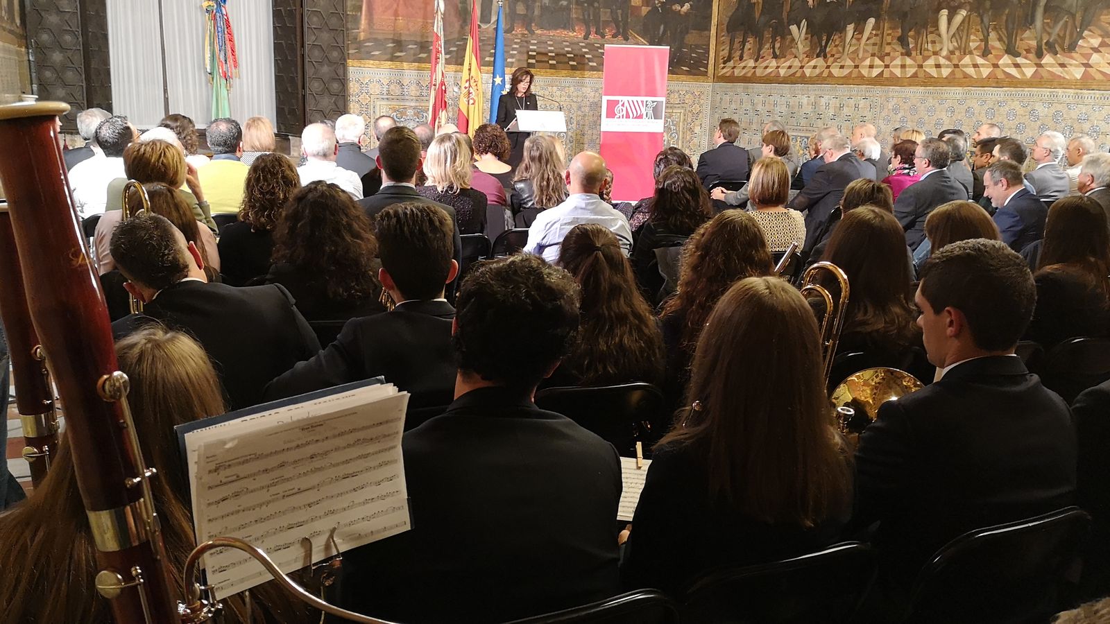 Uns guardons anuals per a homenatjar la música valenciana