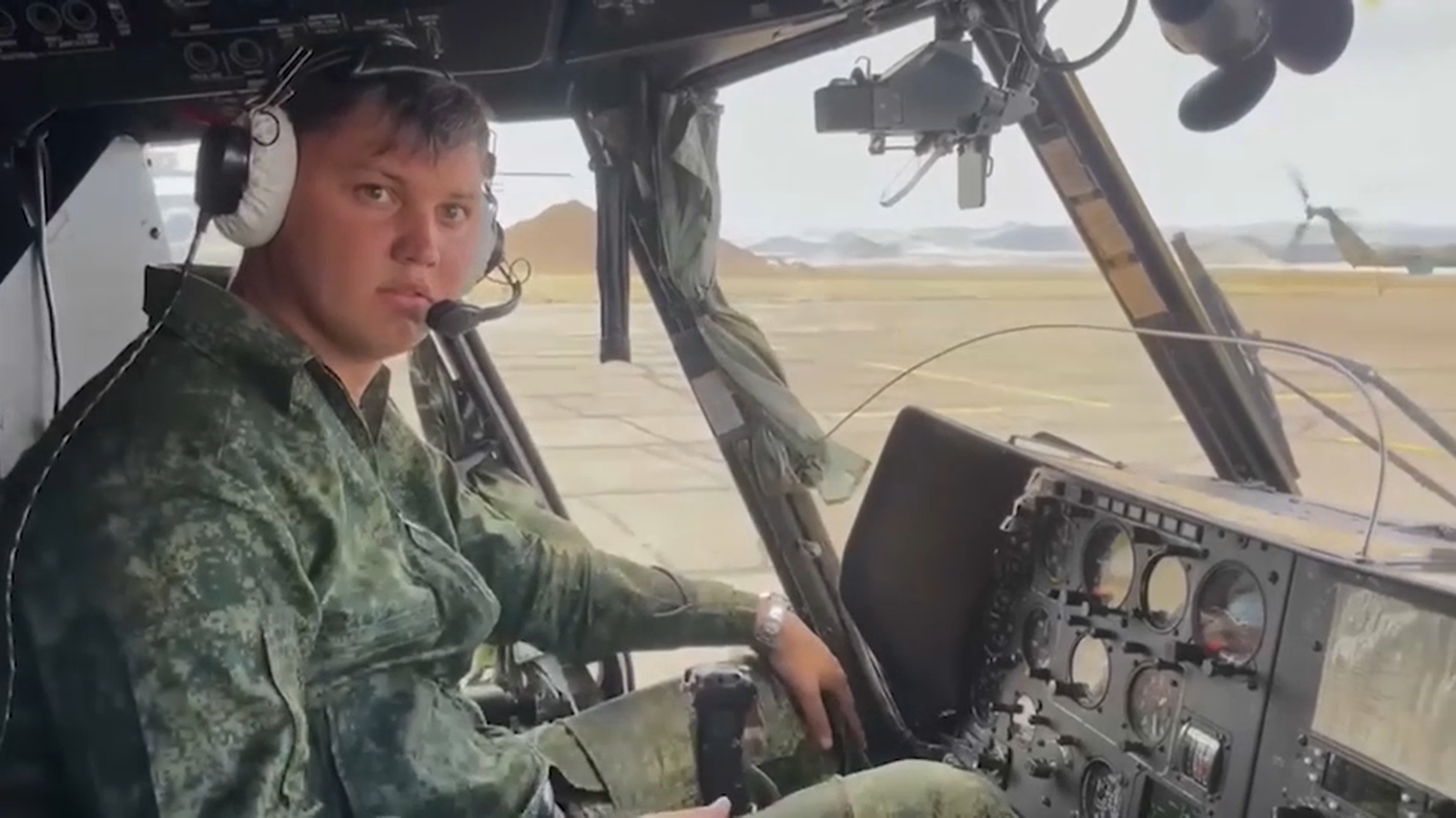 Maksim Kuzminov, pilot rus que va desertar de la guerra d'Ucraïna