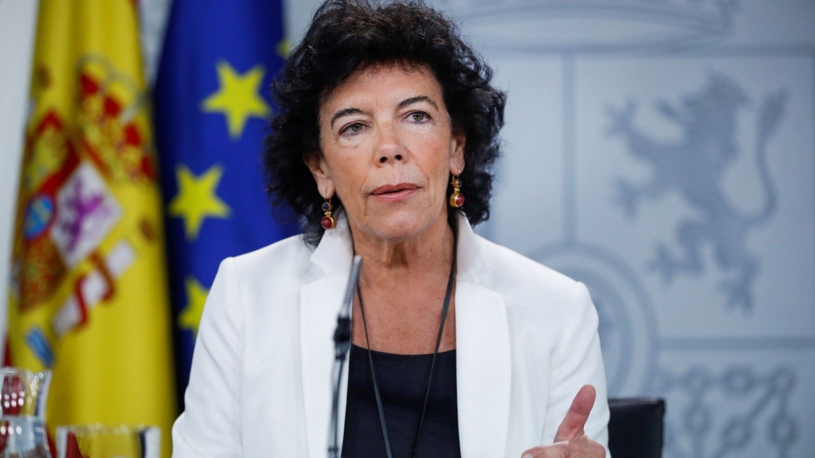 La portaveu del Govern d'Espanya, Isabel Celaá, durant la roda de premsa posterior a un Consell de Ministres