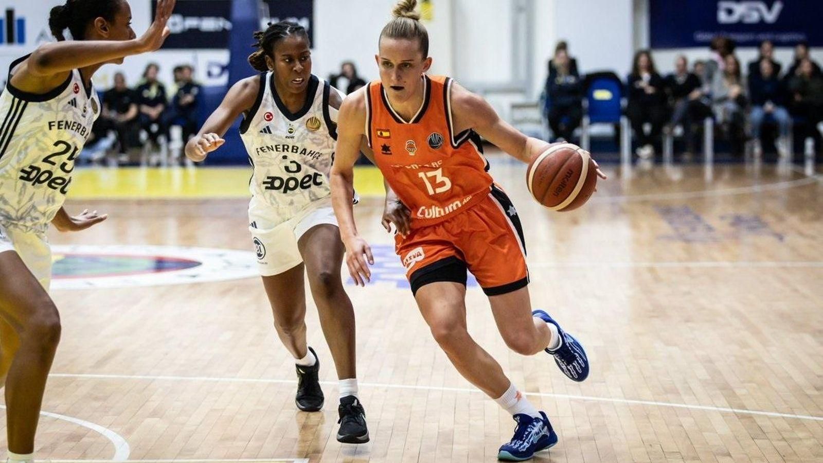 Leo Fiebich, en un partit de l'Eurolliga femenina de la temporada passada