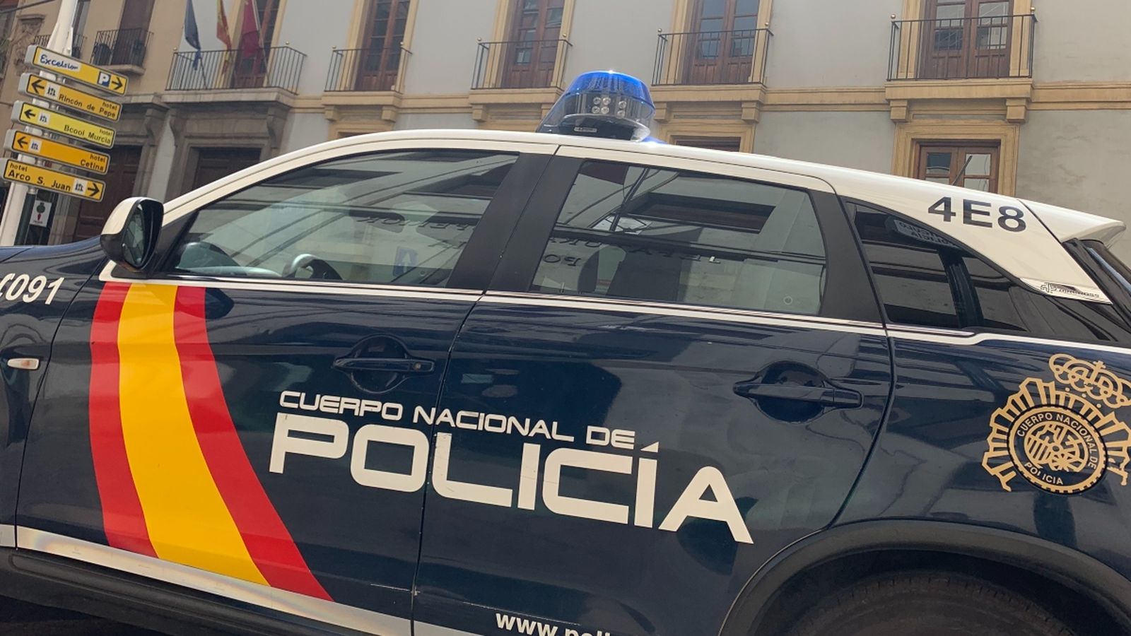 Imatge d'arxiu d'un vehicle de la Policia Nacional