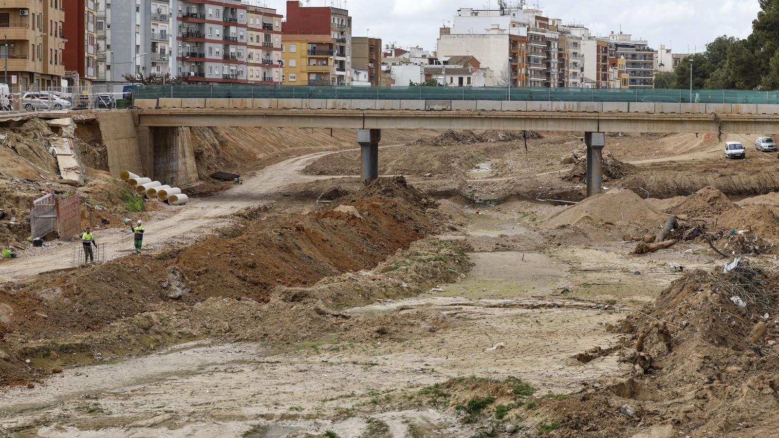 El barranc de Poio, que va sembrar la devastació, al pas per Paiporta El barranc de Poio, que va sembrar la devastació, al pas per Paiporta