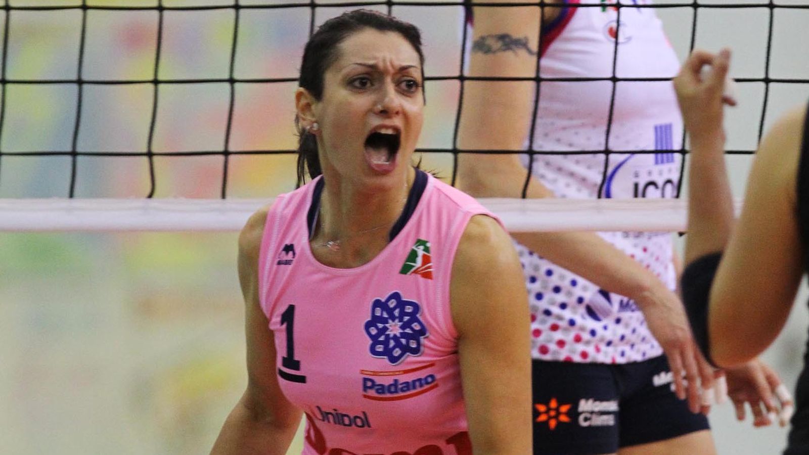 La jugadora de voleibol, Laura Lugli, demandada per quedar-se embarassada