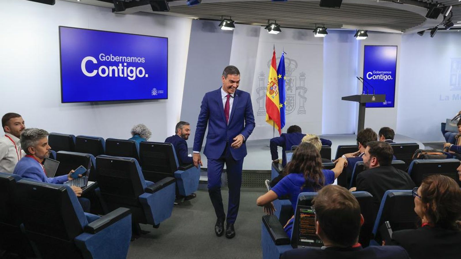 El candidat a la presidència del govern Pedro Sánchez, en roda de premsa, després de rebre l'encàrrec de Felip VI per a formar un nou govern